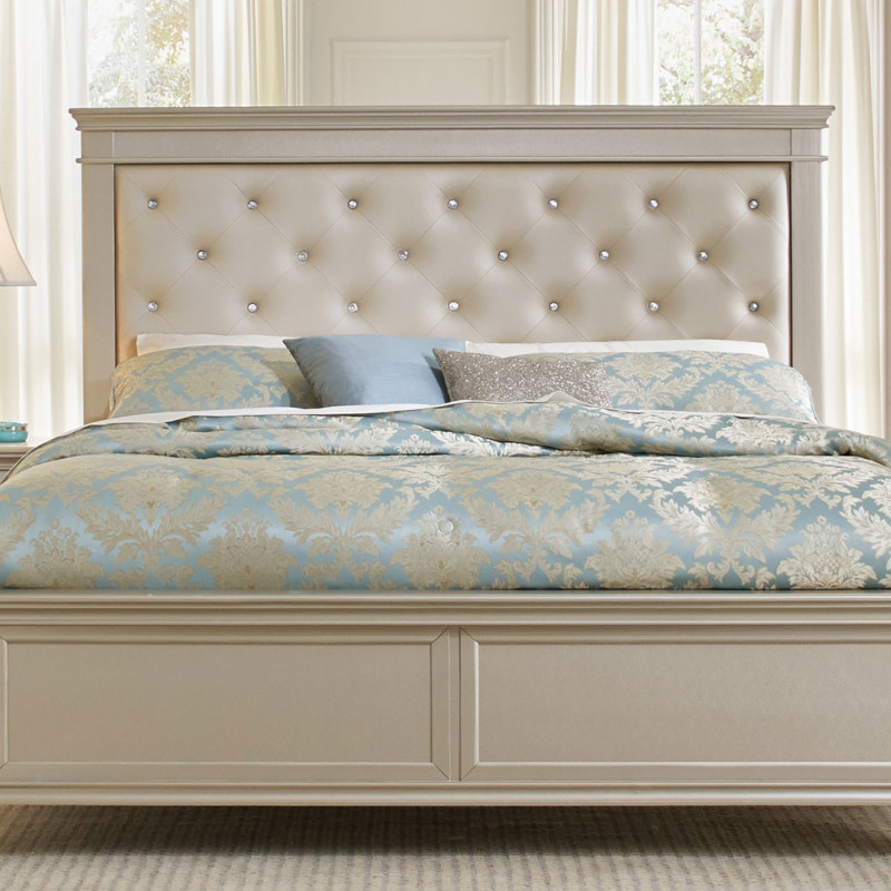Celandine Upholstered California King Bed - Silver