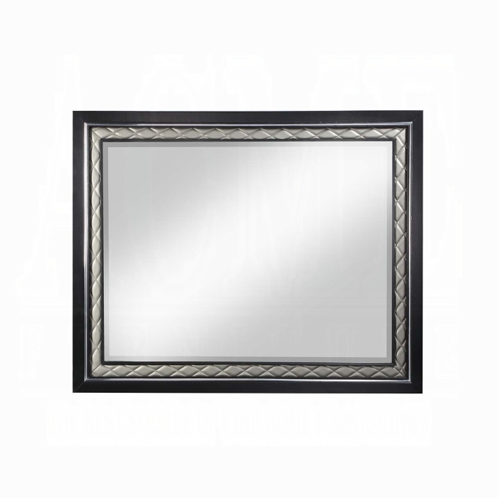 BD01429 Nicola Mirror