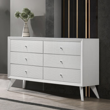 BD01561 Cerys Dresser