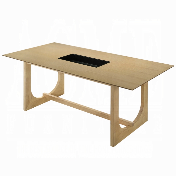 DN02865 Blayde Dining Table
