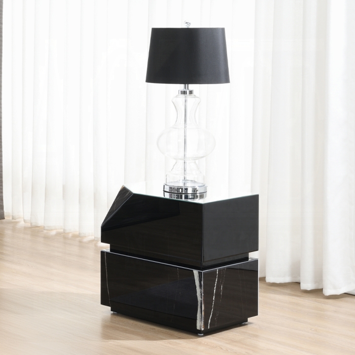 LV03866 Drisana End Table