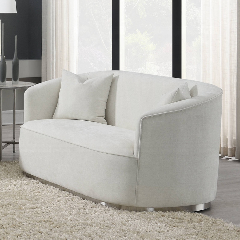 LV01918 Odette Loveseat W/2 Pillows