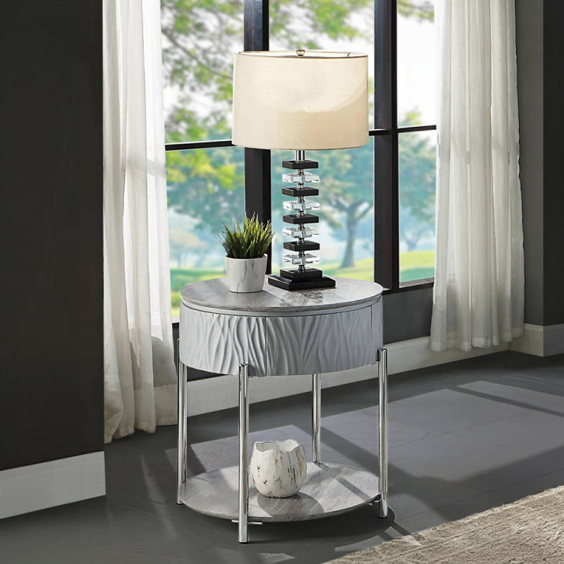 LV02412 Yukino End Table