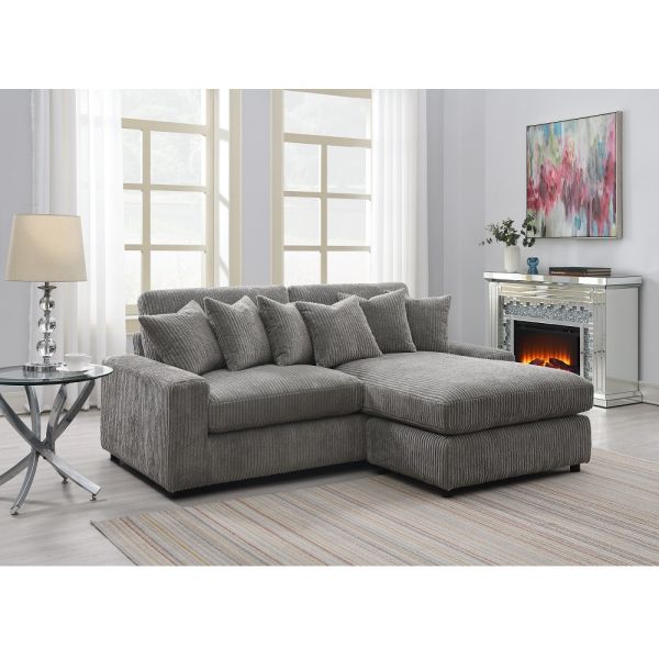 LV01882 Tavia Reversible Sectional Sofa W/6 Pillows