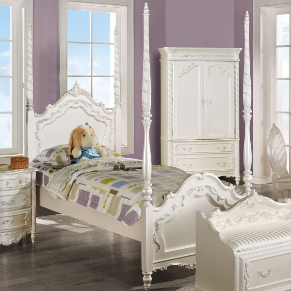BD02429F Pearl Full Bed