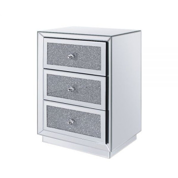 97580 Noralie Accent Table