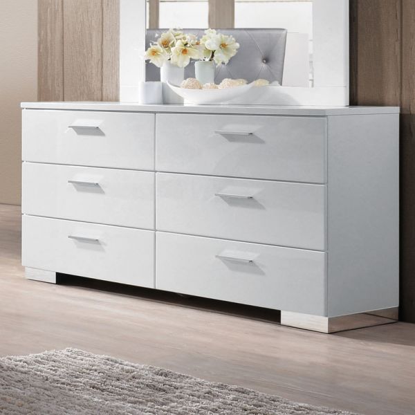 22635 Lorimar Dresser