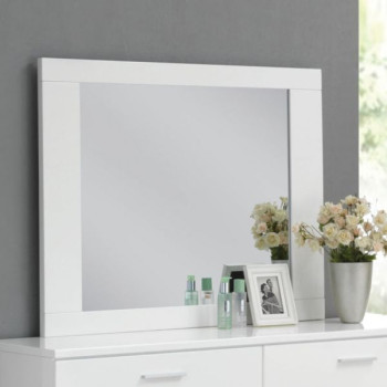 22634 Lorimar Mirror