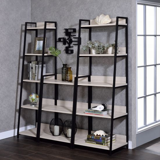92673 Wendral Bookshelf