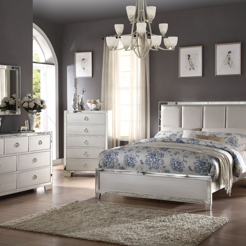 24830Q-5PC 5PC SETS Voeville II Queen Bed