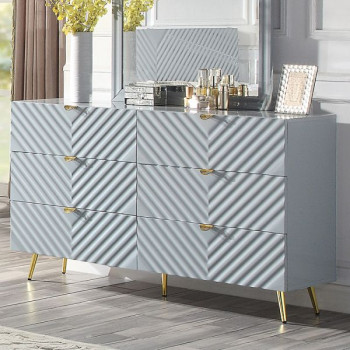 BD01043 Gaines Dresser