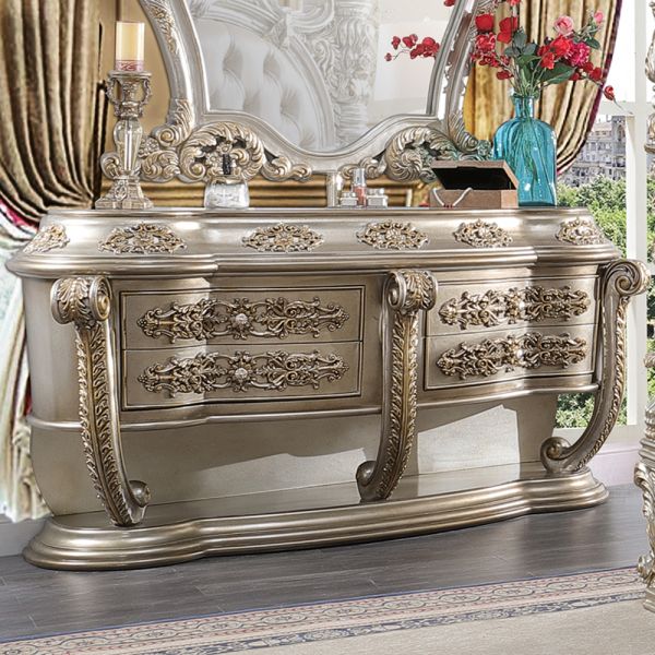 BD01237 Danae Dresser