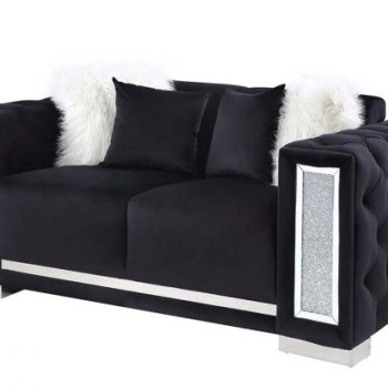 LV01398 Trislar Loveseat