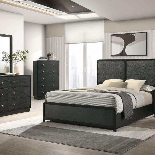 223661KE-S4 Cavelle 4-piece Eastern King Bedroom Set Black