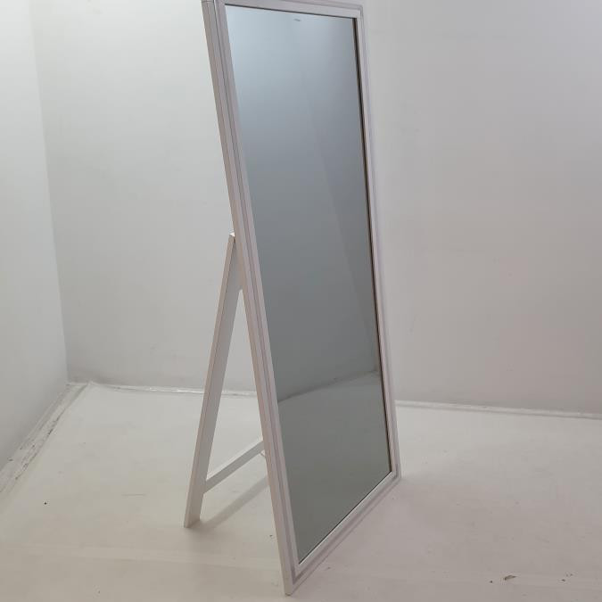 960963 Windrose Full Length Floor Standing Tempered Mirror With LED Lighting White