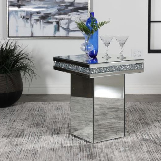 936137 ACCENT TABLE