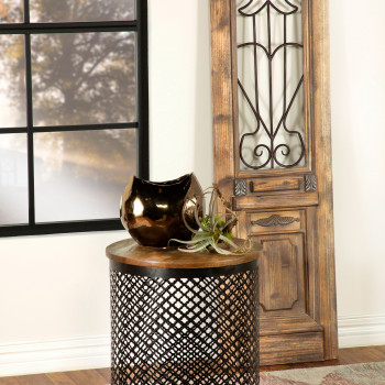 935990 Round Accent Table With Drum Base Natural And Black