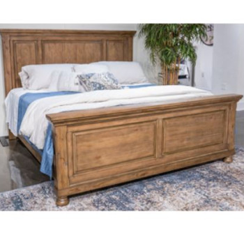 B779B2 Feddinger Queen Panel Bed