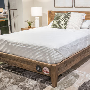 B3367-54-57-60-81 Zadilyn Queen Panel Bed Storage