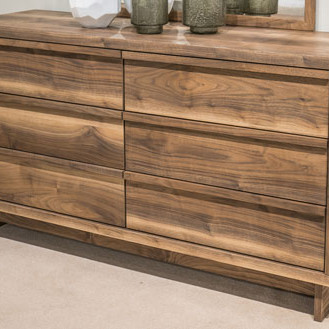 B3367-231 Zadilyn Six Drawer Dresser
