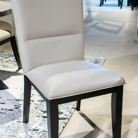D476-01 Glinari Dining UPH Side Chair