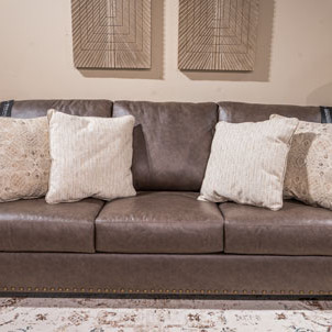 5550338 Roxmere Sofa