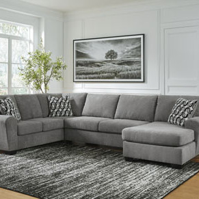 32402S2 Birkdale Court 3-Piece Sectional with Chaise