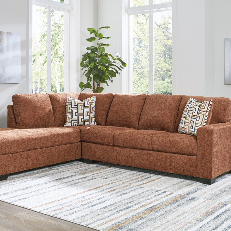 24304S1 Aviemore 2-Piece Sectional with Chaise