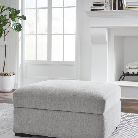 2090411 Gabyleigh Ottoman With Storage
