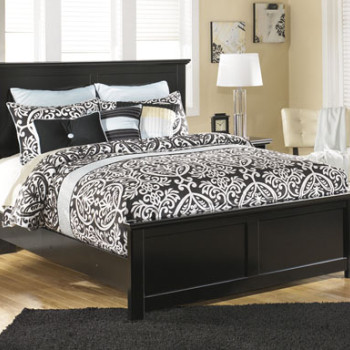 B138B12 Maribel King Panel Bed