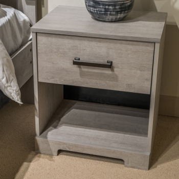 EB4123-291 Shawburn Nightstand
