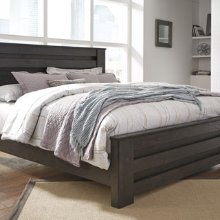 B249B4 Brinxton King Panel Bed