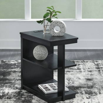 T786-7 Winbardi Chairside End Table