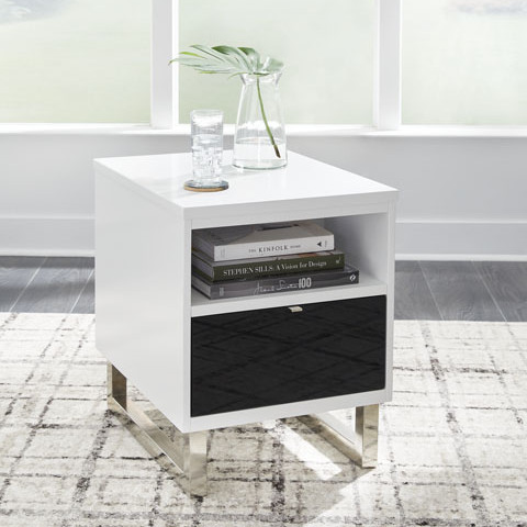 T756-7 Gardoni Chairside End Table