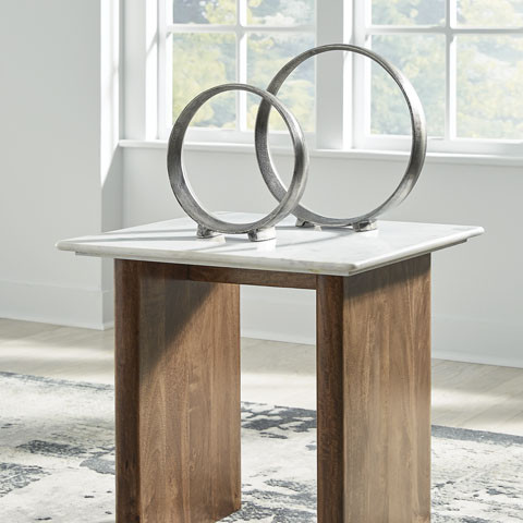 T662-3 Isanti End Table