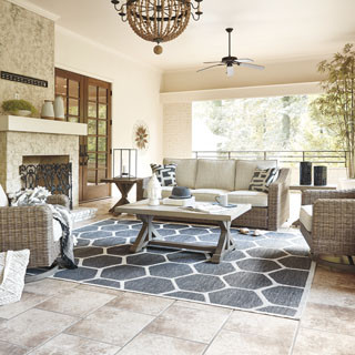 P791-838-821(2)-701-702 5PC SETS Beachcroft Sofa with Cushion