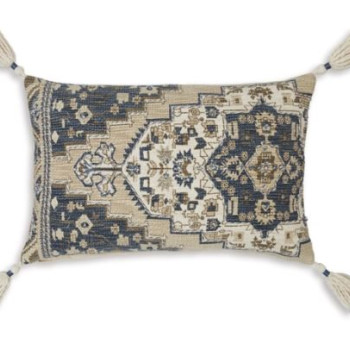 A1001035 Winbury Pillow (Set of 4)