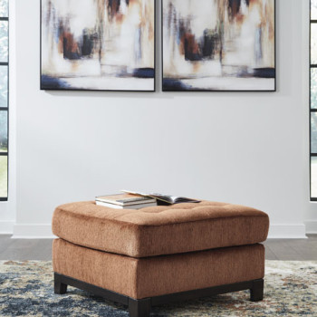 9220408 Laylabrook Oversized Accent Ottoman