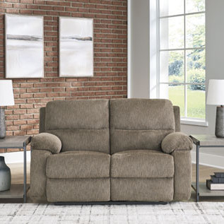 6650486 Scranto Reclining Loveseat