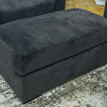 4940514 Wryenlynn Ottoman