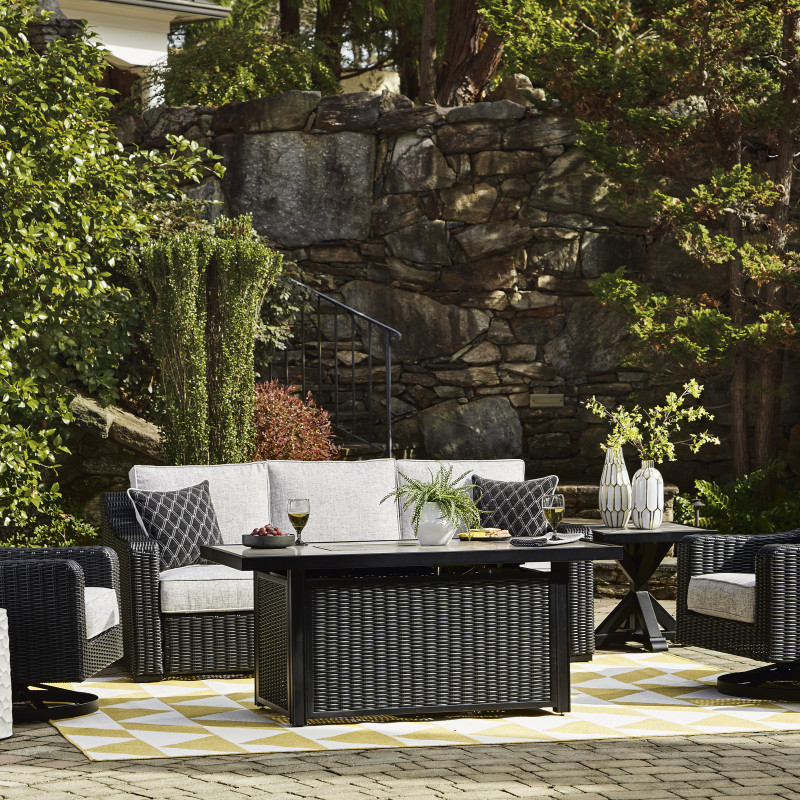 P792-838-821(2)-702-773 5PC SETS Beachcroft Outdoor Sofa with Cushion