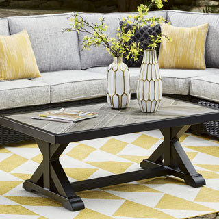 P792-701 Beachcroft Outdoor Coffee Table