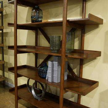 H615-70 Lyncott 70" Bookcase