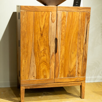 D790-66 Dressonni Bar Cabinet