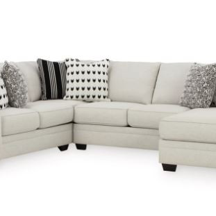 39702S4 Huntsworth 4-Piece Sectional with Chaise