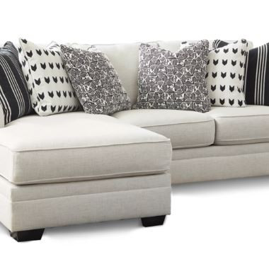 39702S1 Huntsworth 2-Piece Sectional with Chaise