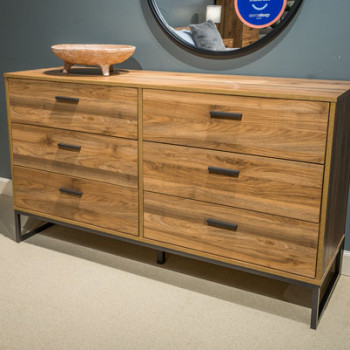 EB1866-231 Deanlow Dresser