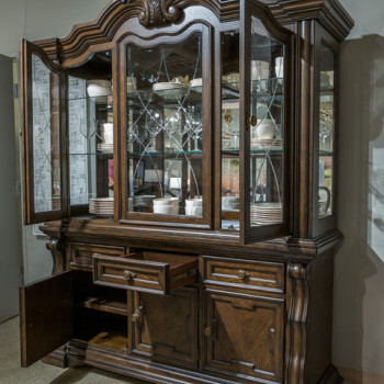 D947-80-81 Maylee Dining Buffet and Hutch