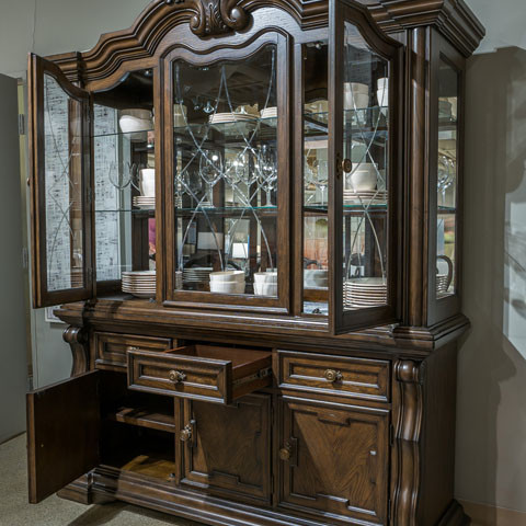 D947-80-81 Maylee Dining Buffet and Hutch