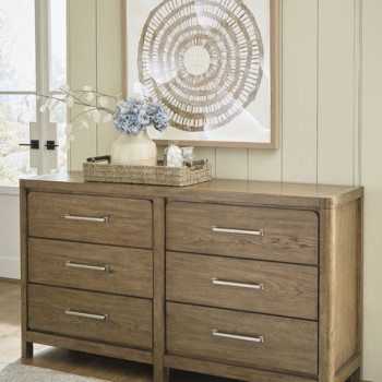 B974-31 Cabalynn Dresser